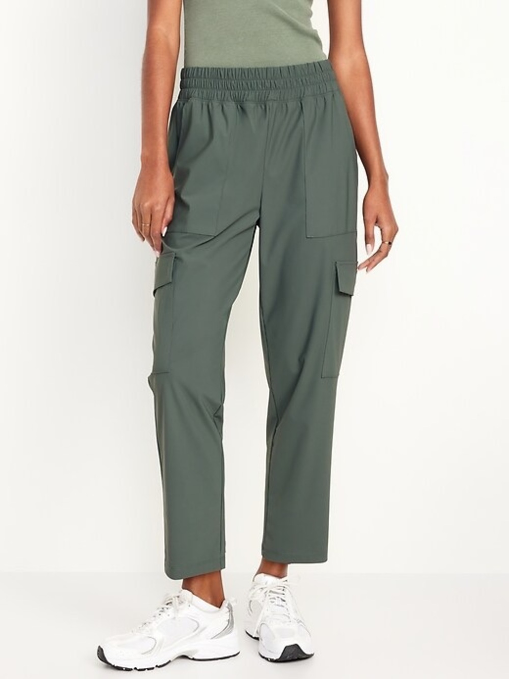 Old Navy High Rise Tapered SleekTech Go-Dry Small Petite